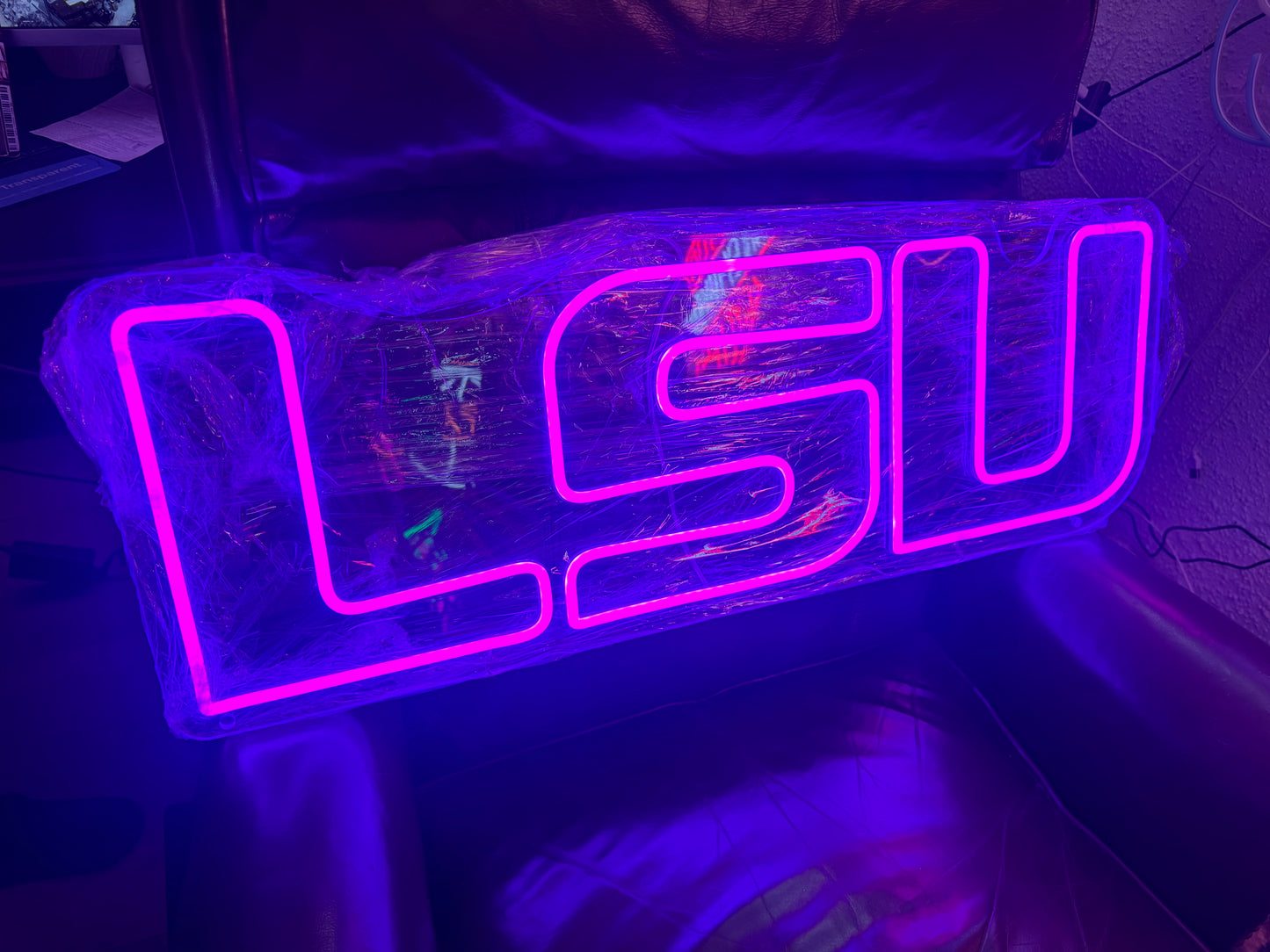 LSU NEON