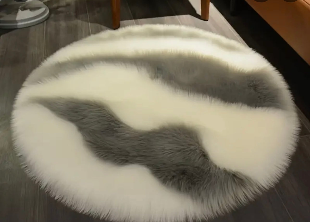 Round Fluffy Rug