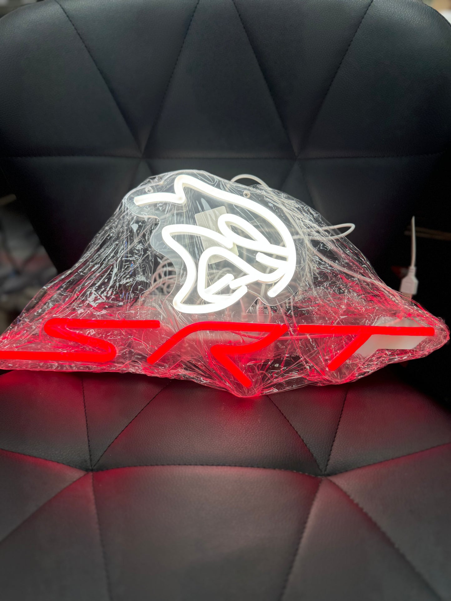 SRT HELLCAT NEON