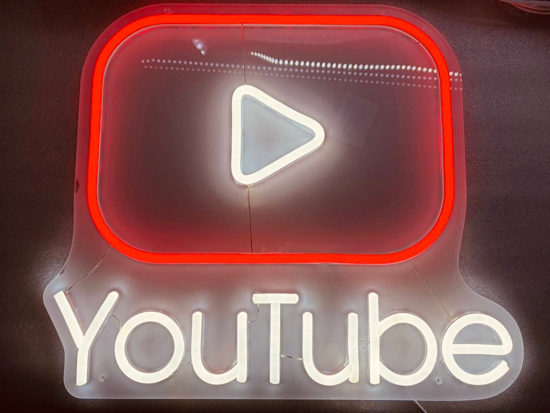 Youtube NEON